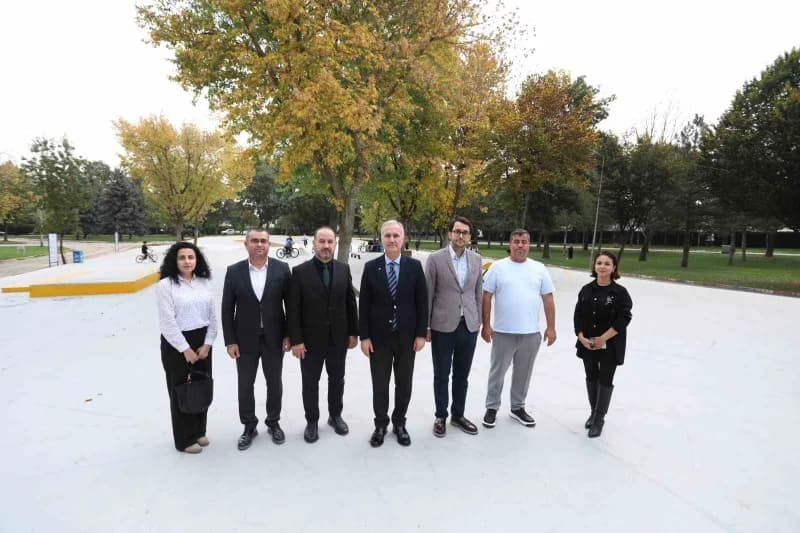 İnegöl Belediyesi’nin talebi üzerine Hikmet Şahin Kültür Parkında yeni bir Kaykay Park yapılması için Büyükşehir Belediy
