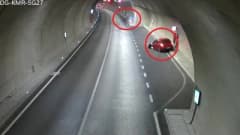 Bursa-Orhaneli yolunda karşı şeride geçen otomobilin motosiklete çarpma anı güvenlik kamerası görüntüsü