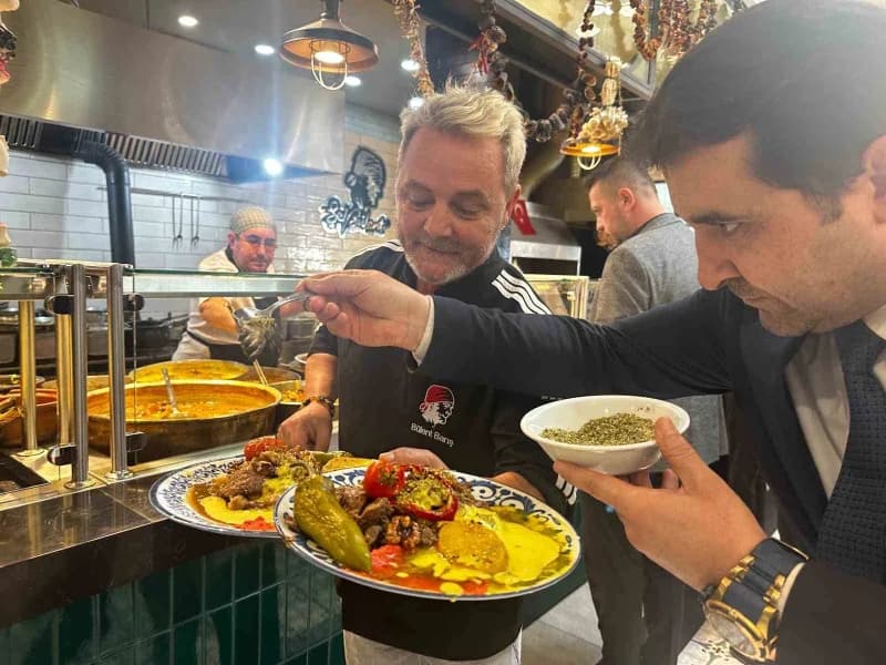 Osmanlı imparatorluğu'na başkentlik yapmış, zengin saray mutfağının izlerini günümüze kadar taşıyan Bursa, köklü gastron