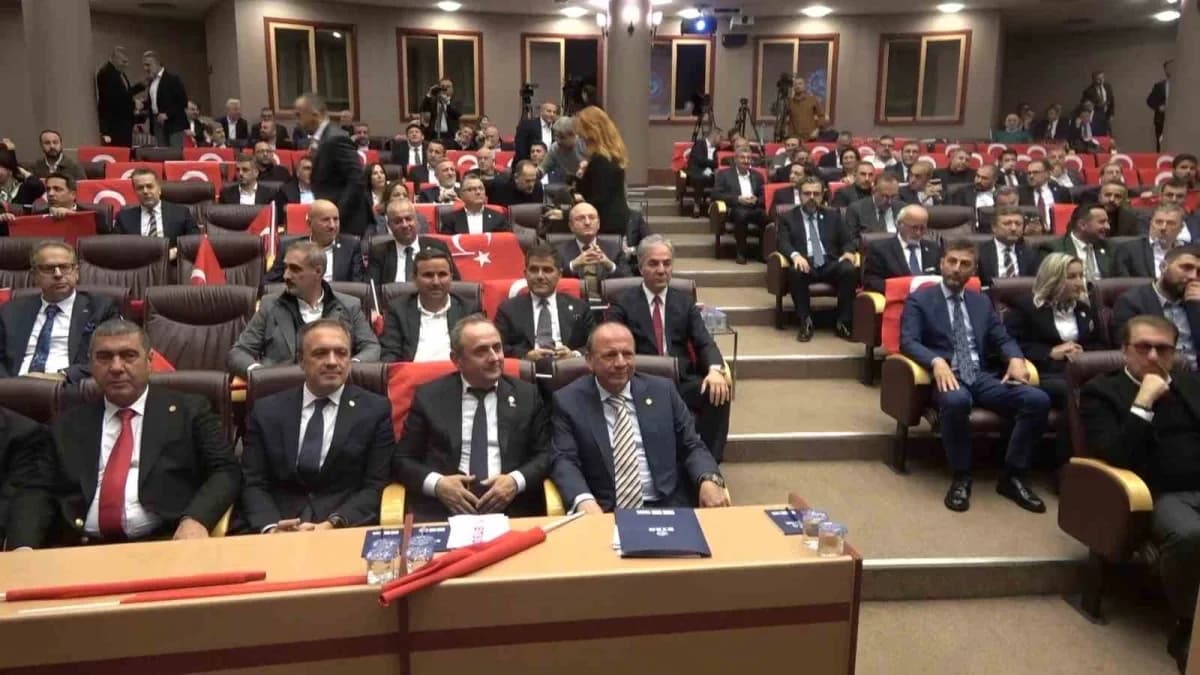 İbrahim Burkay, TEKNOSAB'da 450 bin metrekare Sanayi, 550 bin metrekare hizmet destek ve 400 bin met