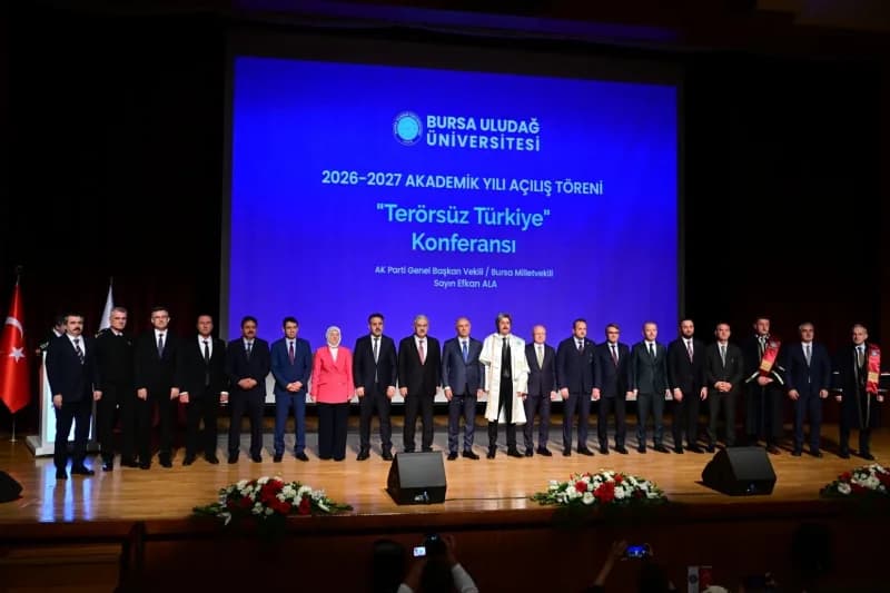 Programa AK Parti Genel Başkan Vekili ve Bursa Milletvekili Efkan Ala, AK Parti Bursa milletvekilleri Refik Özen ve Emin