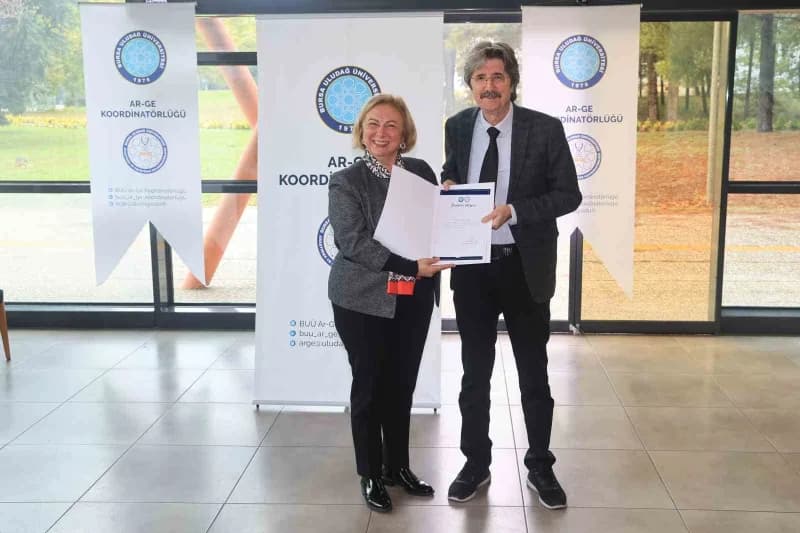 Bursa Uludağ Üniversitesi (BUÜ) Ar-ge Koordinatörlüğü, araştırmacıların bilimsel performanslarını desteklemek ve araştır