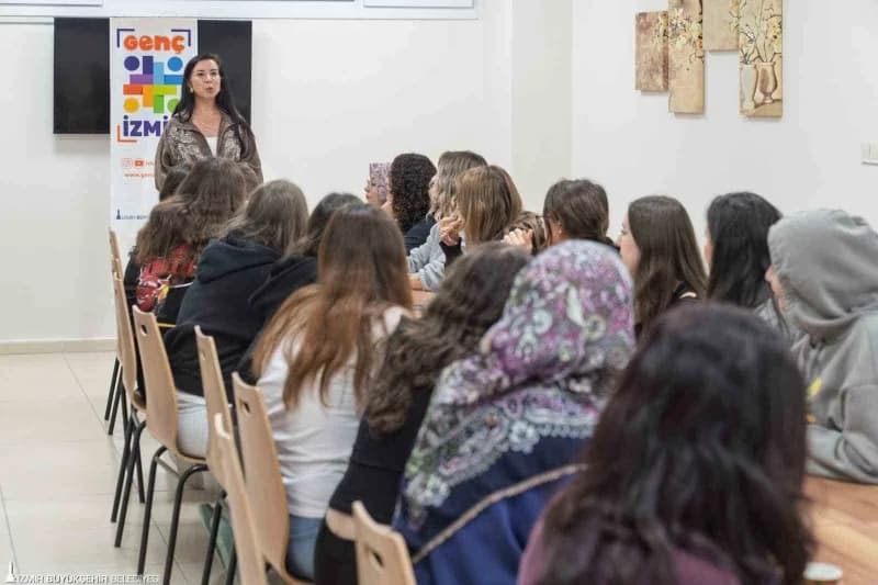 İzmir Büyükşehir Belediyesine ait İZELMAN Örnekköy Sosyal Tesisi, üniversite eğitimi için İzmir'e ge