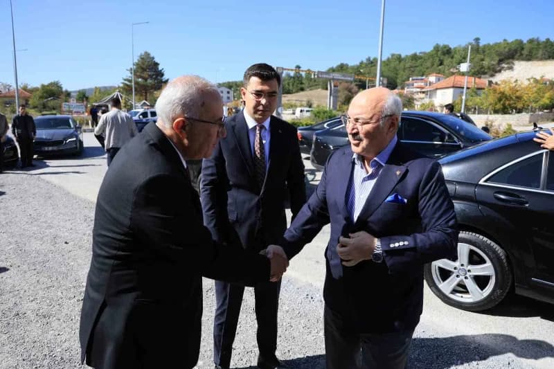 Denizli'nin Çameli ilçesinde, Denizli Valisi Yavuz Selim Köşger ve il protokolünün katılımıyla "Cevi