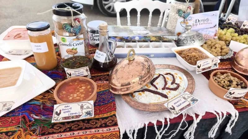 Çameli’nin coğrafi işaretli fasulyesi ve geleneksel el sanatlarının sergilendiği Gastro Afyon Turizm ve Lezzet Festivali