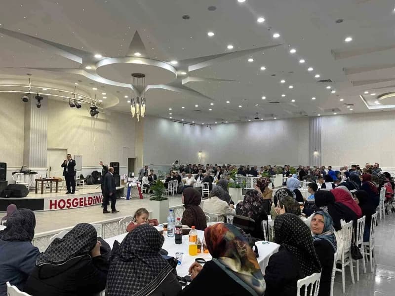 Camiler ve Din Görevlileri Haftası münasebetiyle düzenlenen program, Samsun İl Müftüsü Hasan Güneş’in katılımıyla, Ataku