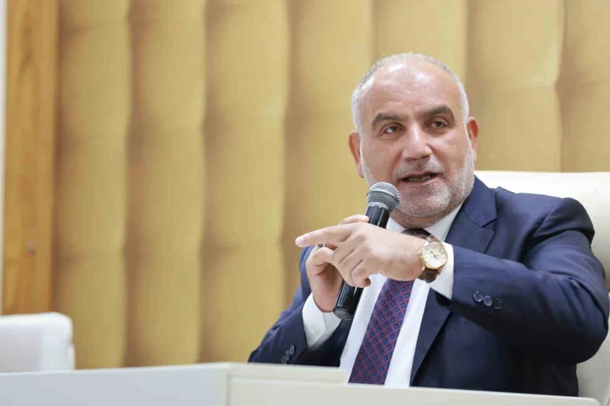 Canik Belediye Meclisi Ekim Ayı Kapanış Toplantısı, Belediye Başkanı İbrahim Sandıkçı’nın başkanlığında gerçekleştirildi