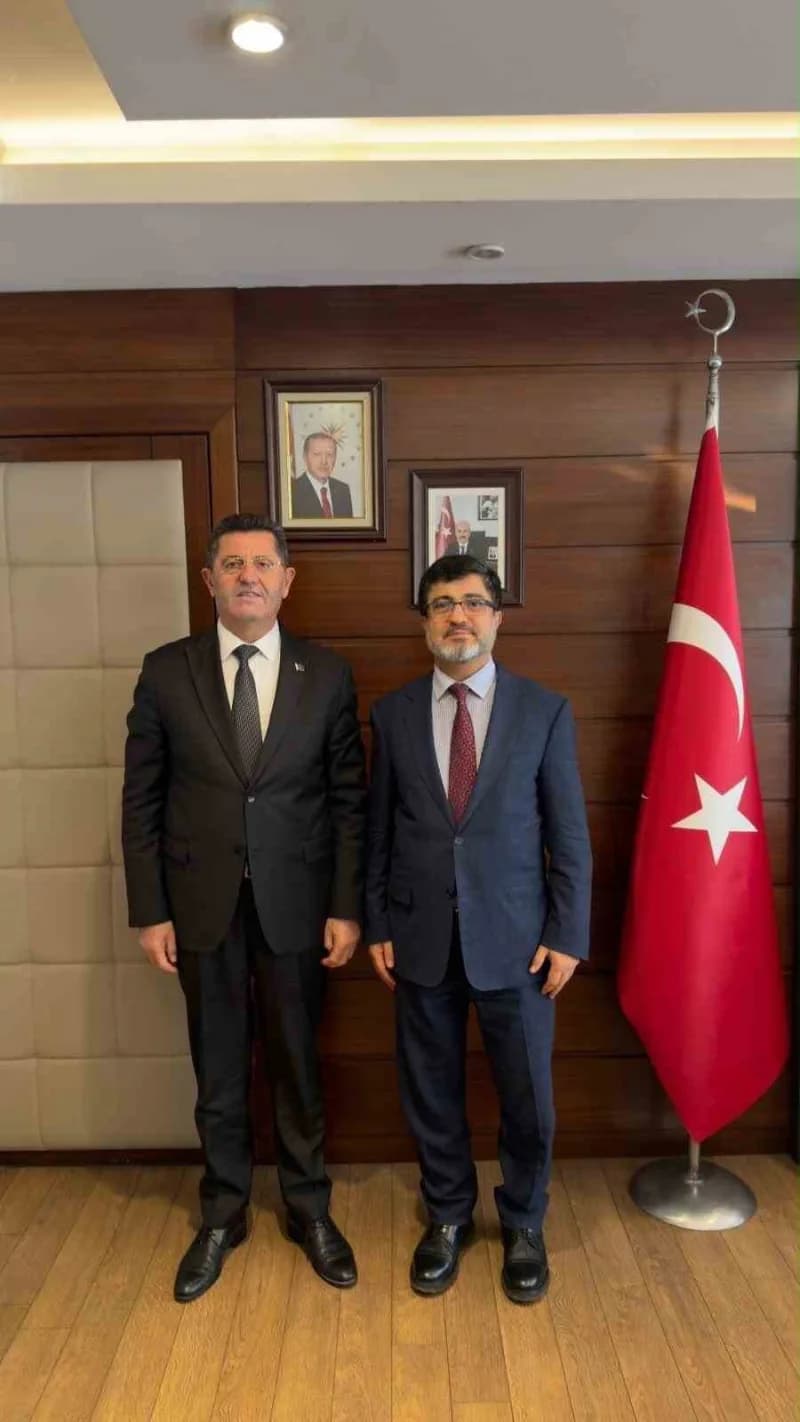 Çekmeköy Belediye Başkanı Orhan Çerkez, Ulaştırma ve Altyapı Bakanlığı Altyapı Yatırımları Genel Müdürü Dr. Yalçın Eyigü