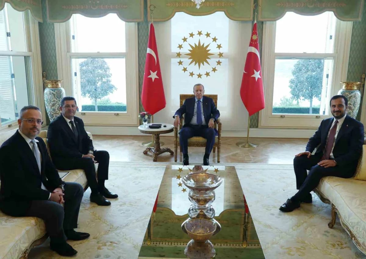 Çekmeköy Belediye Başkanı Orhan Çerkez, ilçeye değer katacak ulaşım, Altyapı, Eğitim, Spor ve üstyapı projeleri için öne