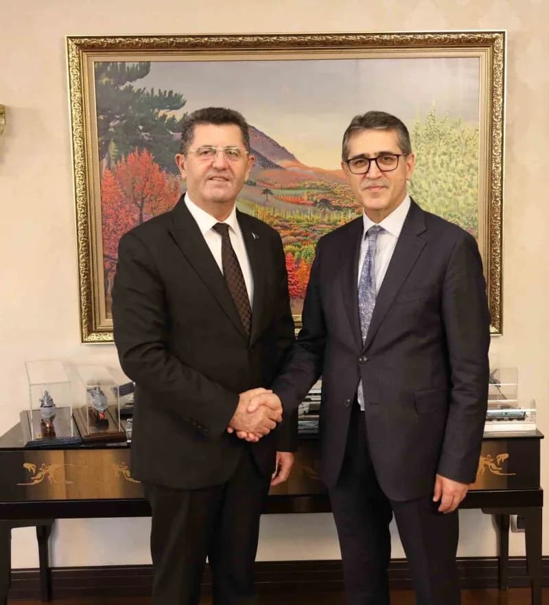 Çekmeköy Belediye Başkanı Orhan Çerkez, Cumhurbaşkanlığı Strateji ve Bütçe Başkanı İbrahim Şenel