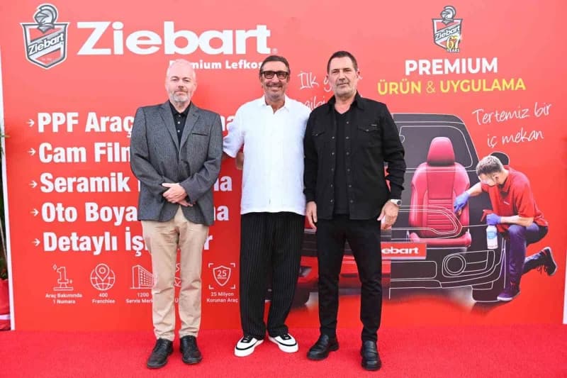 Cem Özer ve Ziebart yetkilileri Lefkoşa’da Ziebart açılış töreninde