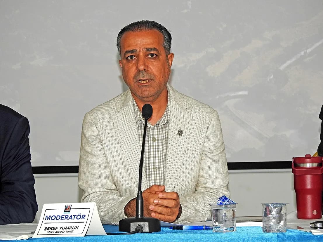 Şeref Yumruk