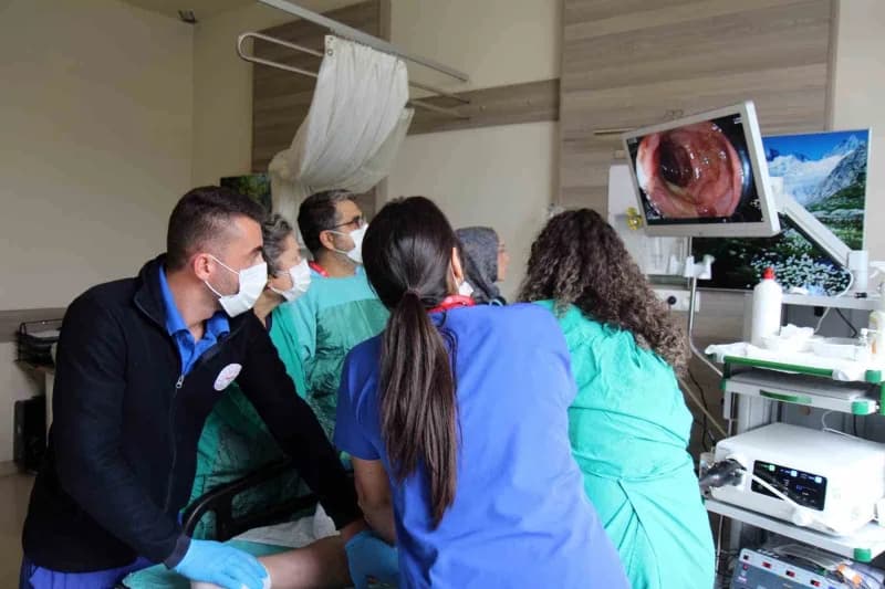 Çivril Şehit Hilmi Öz Devlet Hastanesinde açılan endoskopi ve kolonoskopi ünitesi cihazları