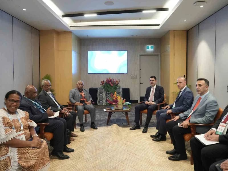 Jotham Napat Vanuatu başBakanı ı̇kili görüşme