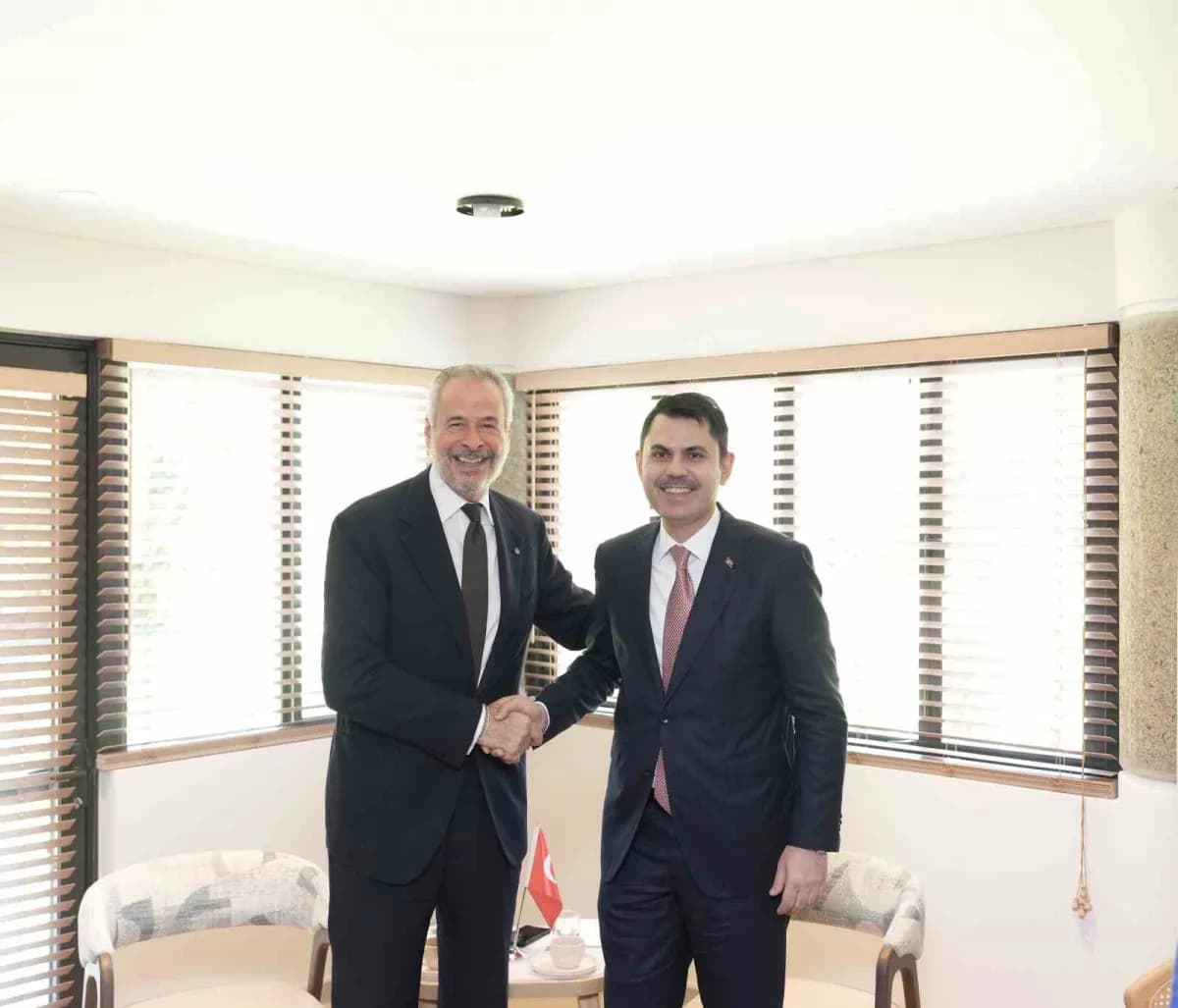 Murat Kurum andre correa do Lago COP30 başkanı ı̇kili görüşme
