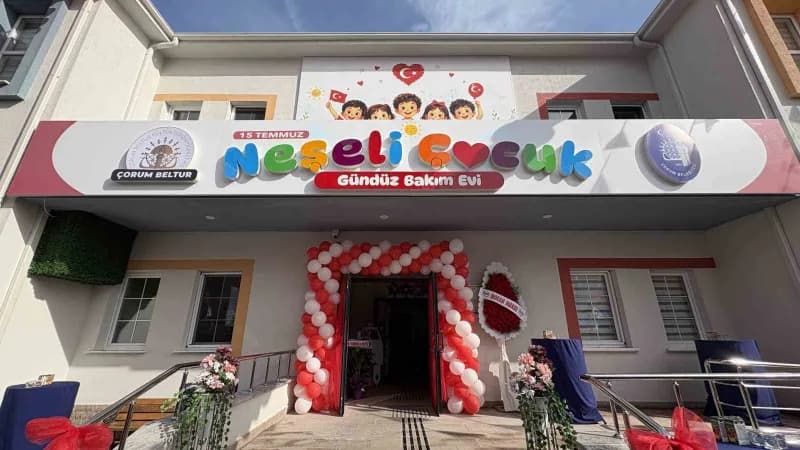 Açılışı gerçekleştirilen Gündüz Bakım Evi