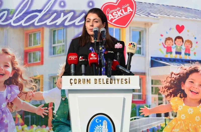 Programda Çorum Vali Yardımcısı Yeliz Mercan açıklamlarda bulundu