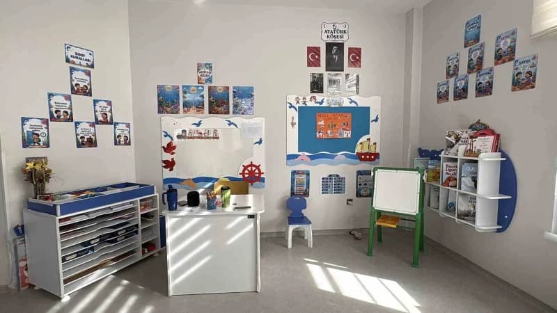 Açılışı gerçekleştirilen Gündüz Bakım evinin çalışma alanları
