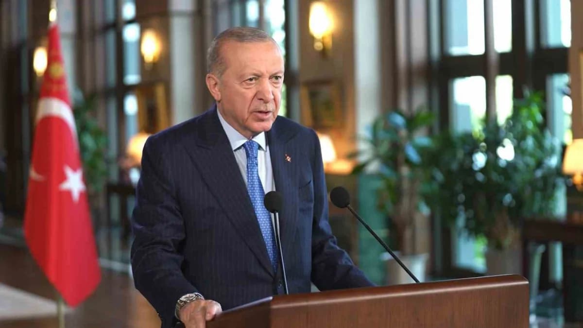 Cumhurbaşkanı Recep Tayyip Erdoğan, Uluslararası Demokrasi Birliği 9. Olağan Genel Kurulu'na gönderdiği video mesajda, "