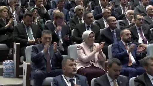 Cumhurbaşkanı Recep Tayyip Erdoğan AK Parti Kongre Merkezi’nde yasama yılı açılış toplantısında konuşma yaparken