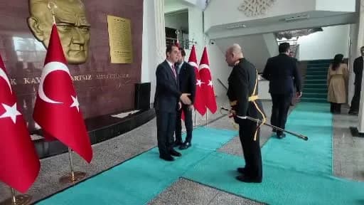 Iğdır Kültür Merkezi’nde düzenlenen Cumhuriyet Bayramı töreninden bir kare