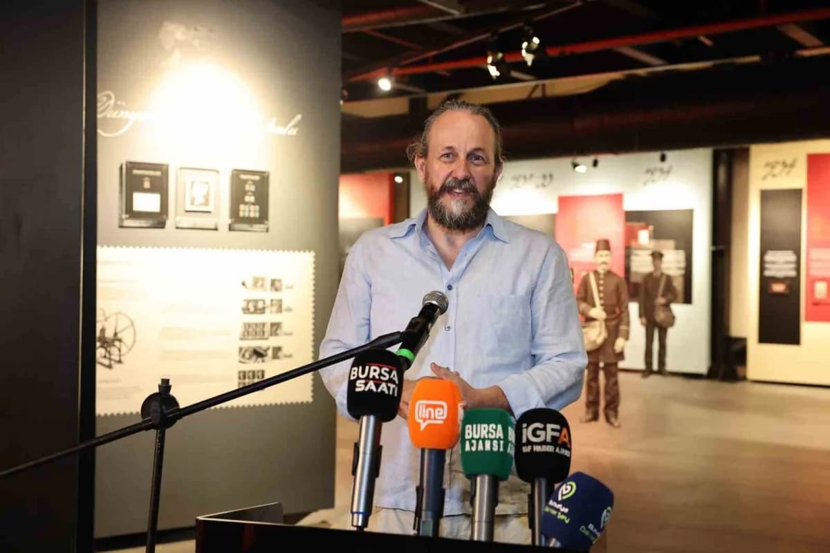 Nilüfer’de açılan Türkiye Cumhuriyeti Pulları sergisinden tarihi ve sanatsal posta pullarının