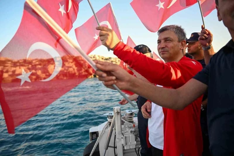 29 Ekim Cumhuriyet Bayramı'nın 103. Yıl dönümü dolayısıyla Antalya Valiliği koordinesinde Kaş Kaymak