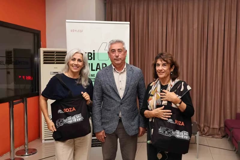 Nilüfer Belediyesi’nin düzenlediği Edebi Kazılar söyleşisinin konuğu Defne Suman oldu. Suman, kendi gençliğinden ilham a