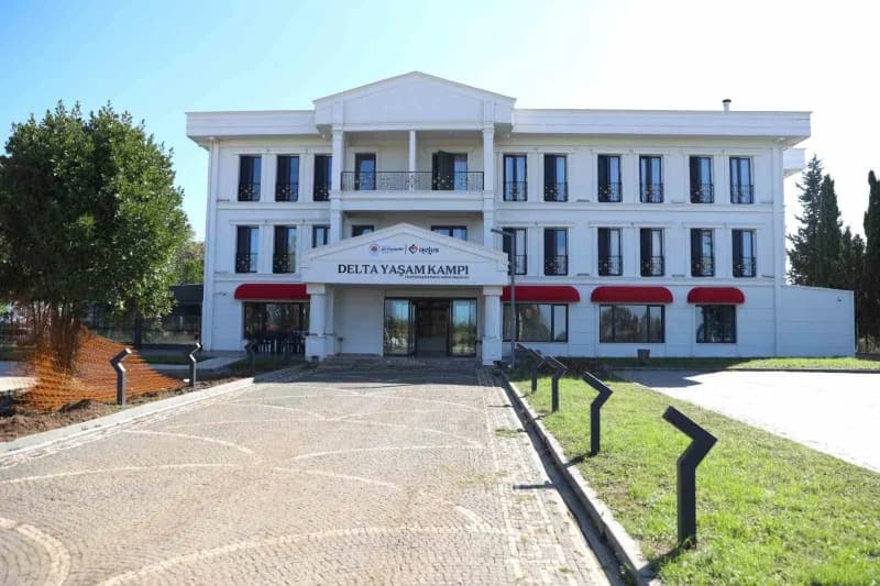 Samsun Büyükşehir Belediyesi, “Engelsiz Samsun” hedefi doğrultusunda engelli bireylerin ve ailelerinin yaşamını kolaylaş