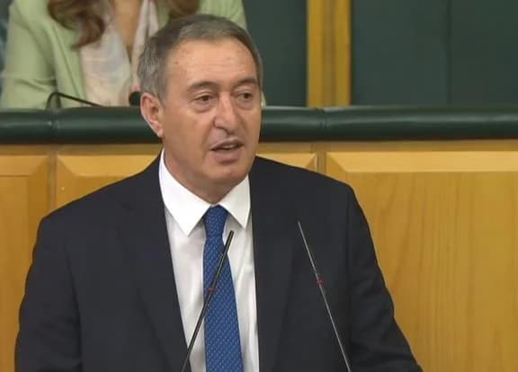 Halkların Eşitlik ve Demokrasi Partisi (DEM Parti) Eş Genel Başkanı Tuncer Bakırhan, "Artık bu kurulan komisyonların çal