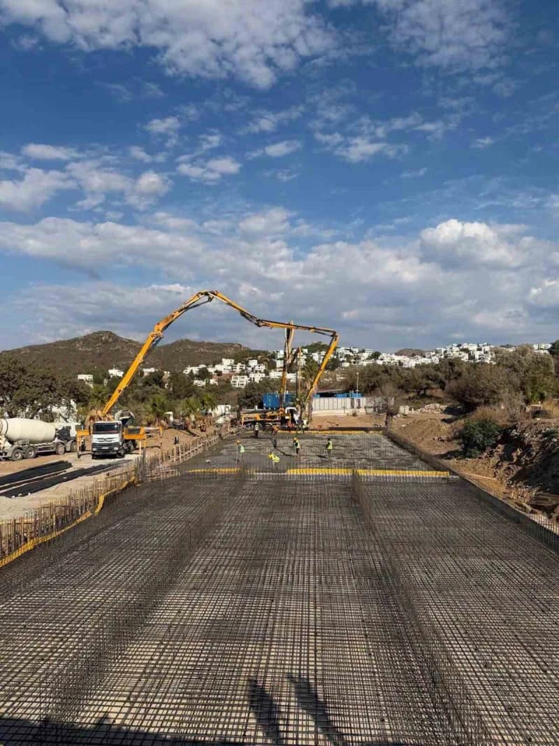 Muğla’nın Bodrum ilçesi Turgutreis Mahallesi’nde yapımı iki etap halinde sürdürülen Reverse Ozmos (Deniz suyu arıtma) Te