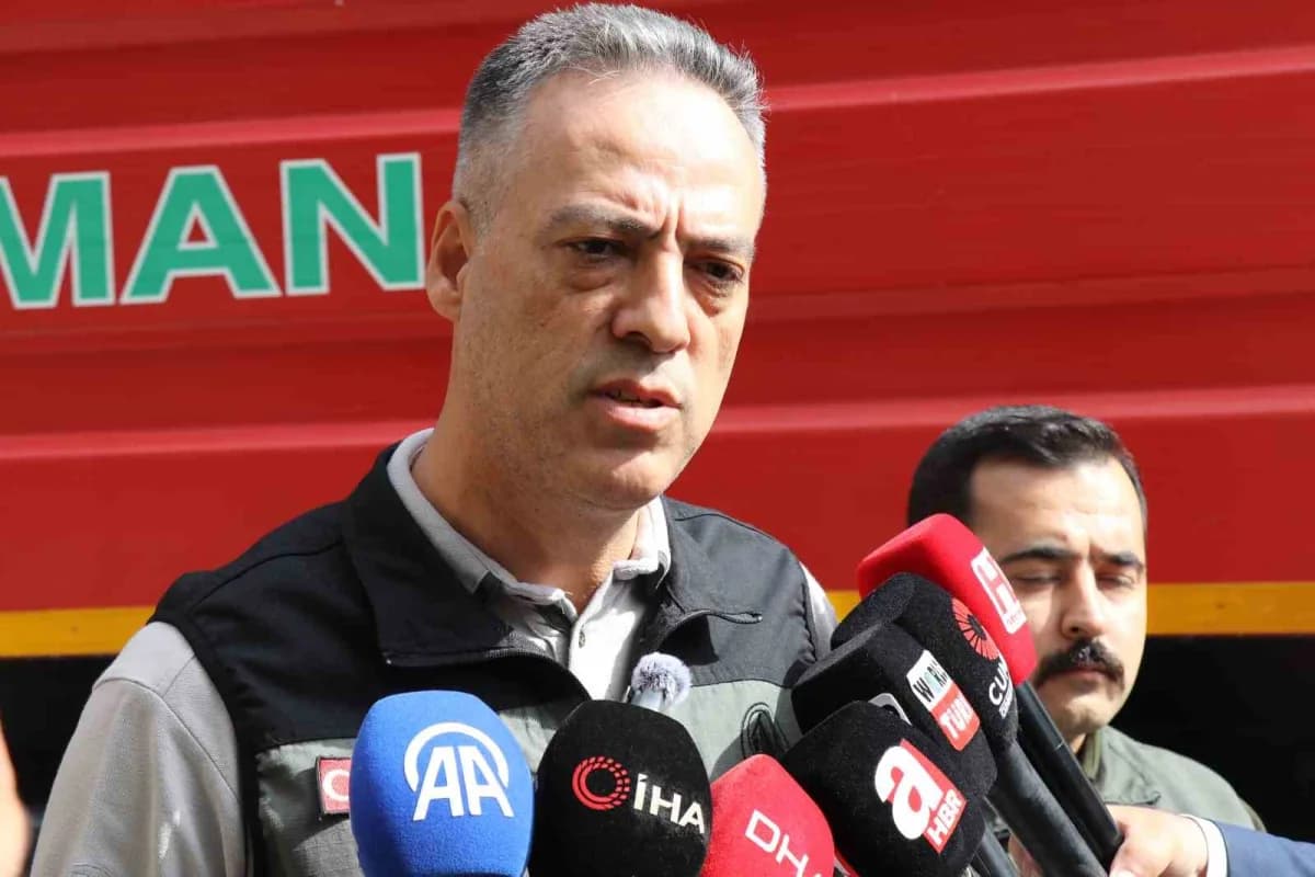 Denizli’de orman yangını sonrası helikopterle havadan denetim ve ağaçlandırma çalışmaları