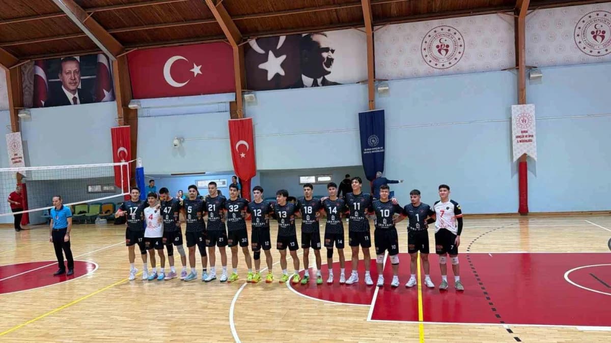 Türkiye Voleybol Federasyonu Erkekler 2. Ligi’nde Denizli’yi temsil eden Acıpayam Gençlik Spor, Burs