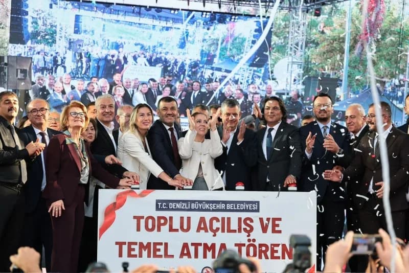 Denizli Büyükşehir Belediye Başkanı Bülent Nuri Çavuşoğlu, Yeni Parti Genel Başkanı Özgür Özel’in ka
