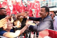 Denizli Büyükşehir Belediye Başkanı Bülent Nuri Çavuşoğlu ve Yeni Parti Genel Başkanı Özgür Özel