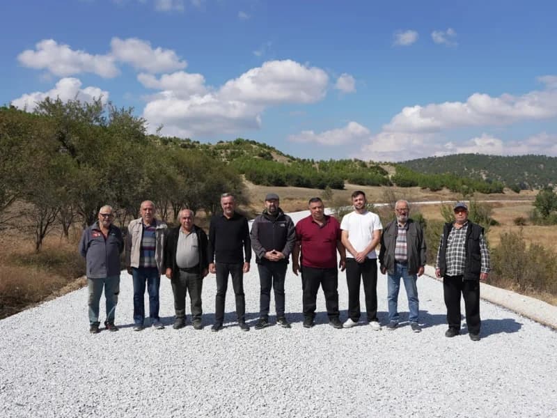 Denizli Büyükşehir Belediyesi, kırsal kesimdeki ulaşım altyapısını güçlendirme vizyonu doğrultusunda, Honaz’ın Sapaca Ma