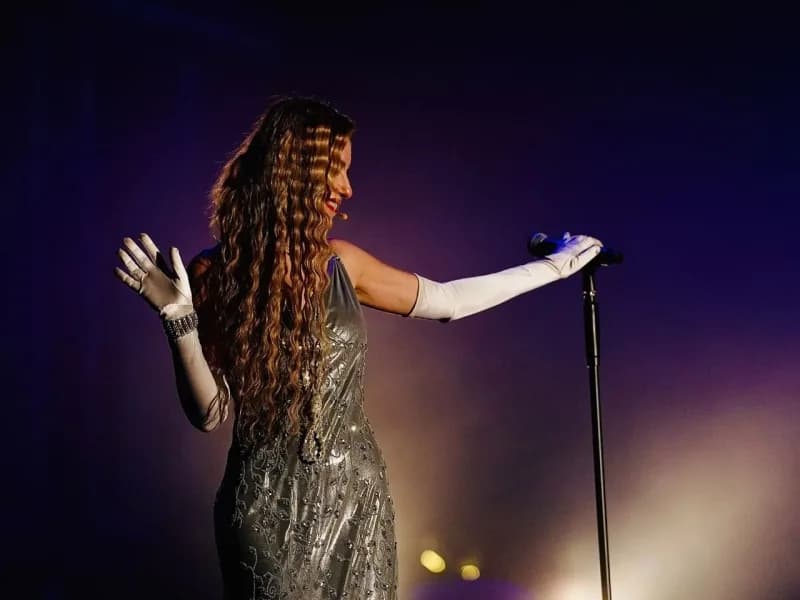 Denizli Büyükşehir Belediyesi’nin ev sahipliğinde, 2. Opera ve Bale Günleri kapsamında sahnelenen "G