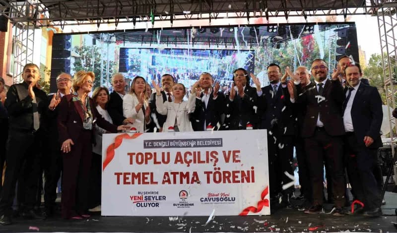 Yeni Parti Genel Başkanı Özgür Özel ve Denizli Büyükşehir Belediye Başkanı Bülent Nuri Çavuşoğlu