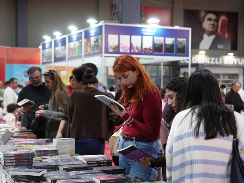 Denizli Büyükşehir Belediyesi ev sahipliğinde kapılarını açan ve geride bıraktığı 9 günde 280 bine y
