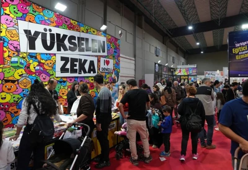 Denizli Büyükşehir Belediyesi ev sahipliğinde kapılarını açan ve geride bıraktığı 9 günde 280 bine y