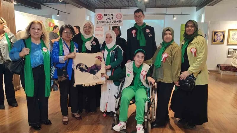 Denizli Umut Çocukları Koruma ve Yaşatma Derneği üyeleri Yalova’da Dünya Serebral Palsi Farkındalık Günü etkinliklerinde