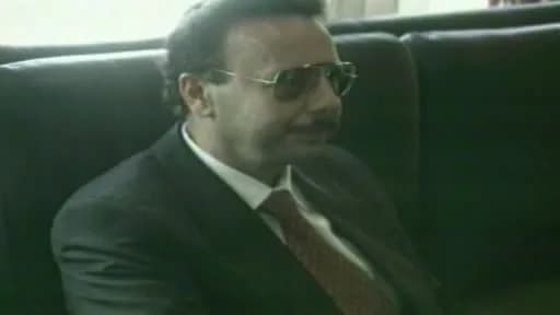 Arif Ahmet Denizolgun’un otopsi görüntüleriyle ilgili soruşturma kapsamında Adli Tıp Kurumu binası önünde inceleme yapan