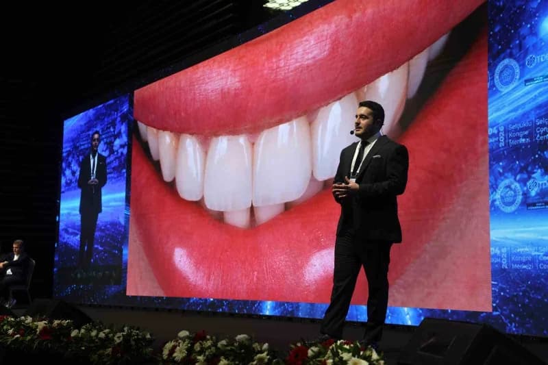Dr. Dt. Kürşat Yılmaz dental fotoğrafçılığın diş tedavisindeki önemini anlatıyor