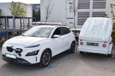 Dicle Elektrik’in enerji altyapısı ve LED aydınlatma yatırımlarını gösteren teknoloji odaklı çalışma görüntüsü