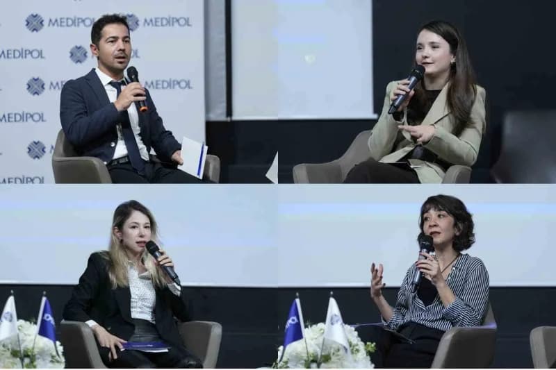 Uzmanların gençlerde dijital nefretin şiddete dönüşme riskini değerlendirdiği panelden bir kare