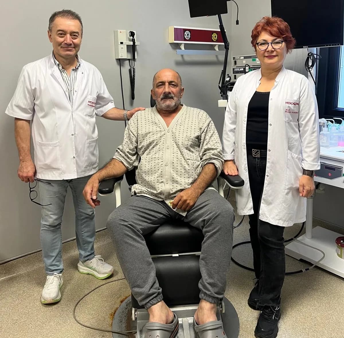 Dilindeki tümör 6 saatlik ameliyatla çıkarıldı