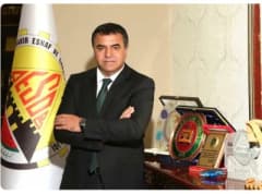 Diyarbakır Esnaf ve Sanatkarlar Odaları Birliği Başkanı Alican Ebedinoğlu açıklama yaparken
