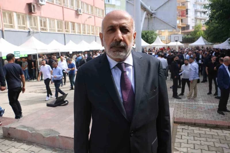 Mehmet Kaya, ilk defa tek adayla seçime gidildiğini söyledi.