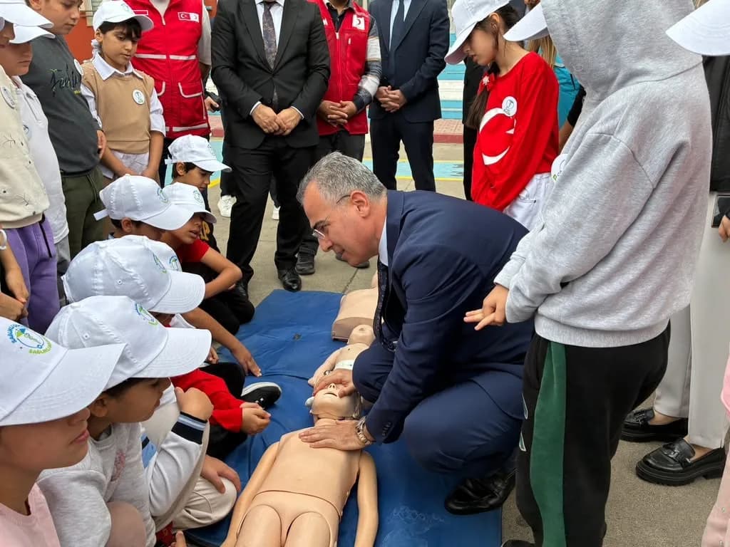 Diyarbakır’da şu ana kadar 14 bin öğrenciye ulaşan Sağlıklı Çocuk Sağlıklı Gelecek programı kapsamın