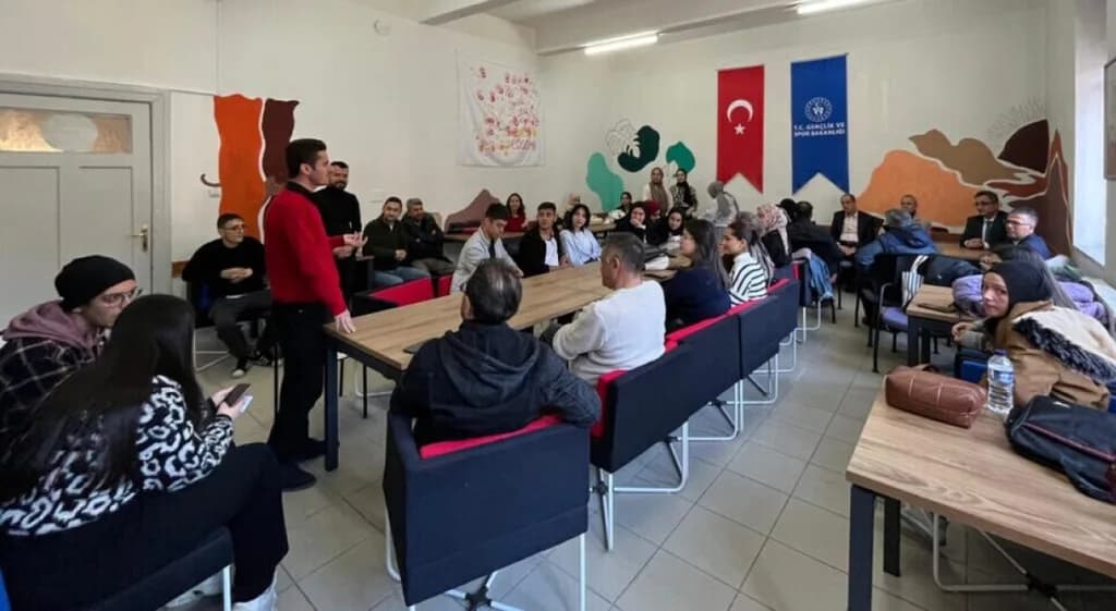 DPÜ Öğrenci Toplulukları teknoloji ve sosyal sorumlulukta fark oluşturdu